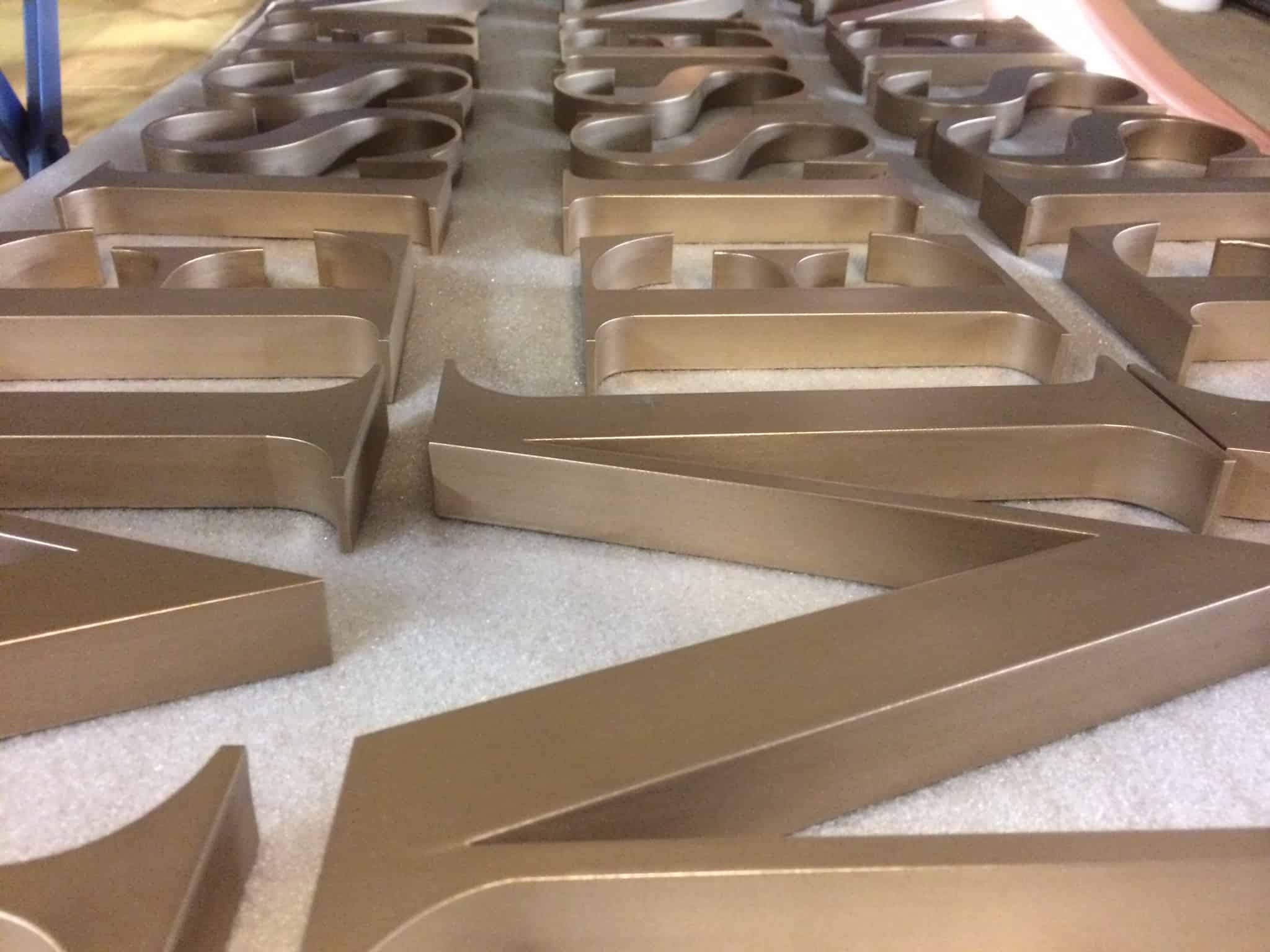 Bronze_Polished_Acryl_Workby_InnoCoating1